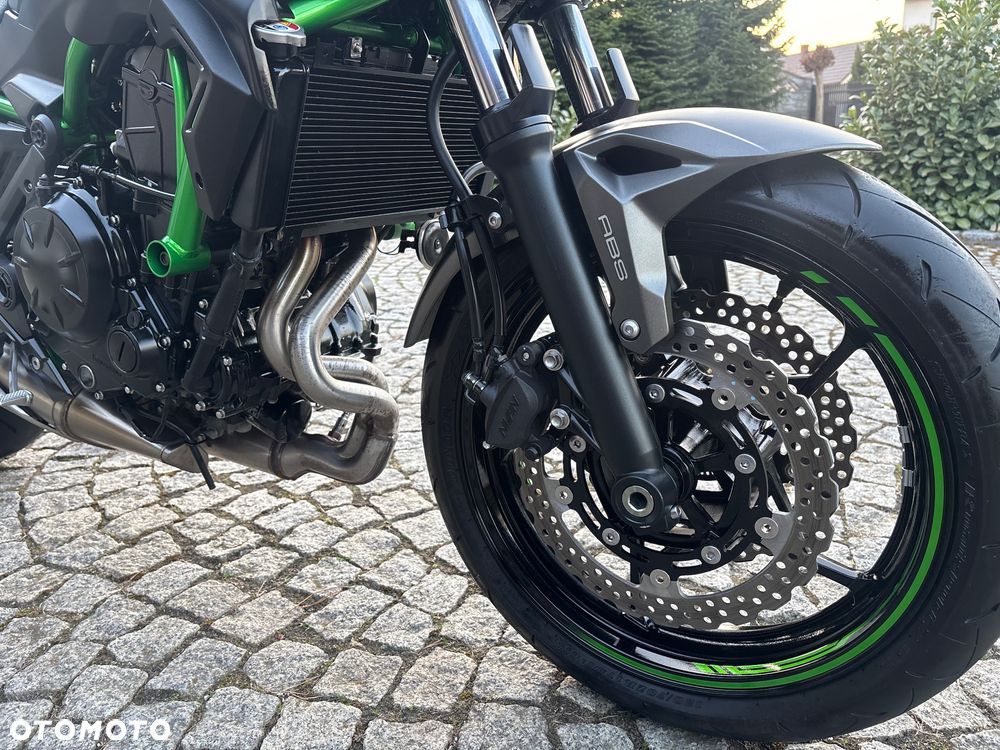 Kawasaki Z 650 - 16