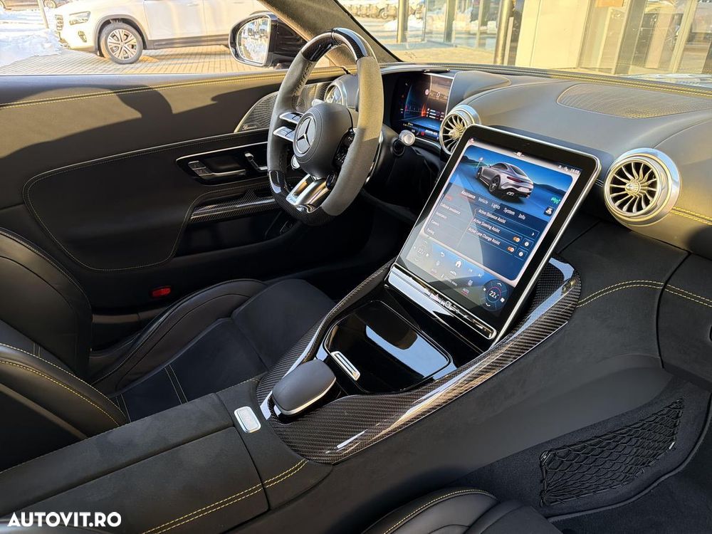 Mercedes-Benz AMG GT Coupe 63 4Matic+ - 12