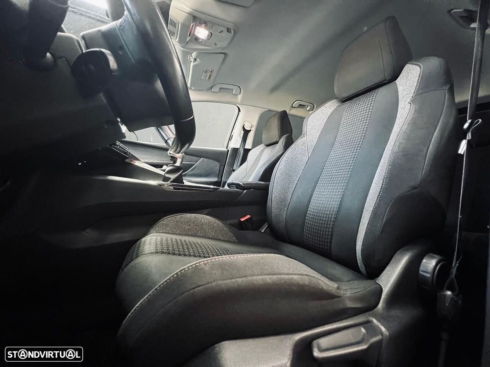 Peugeot 3008 1.6 BlueHDi Active - 38