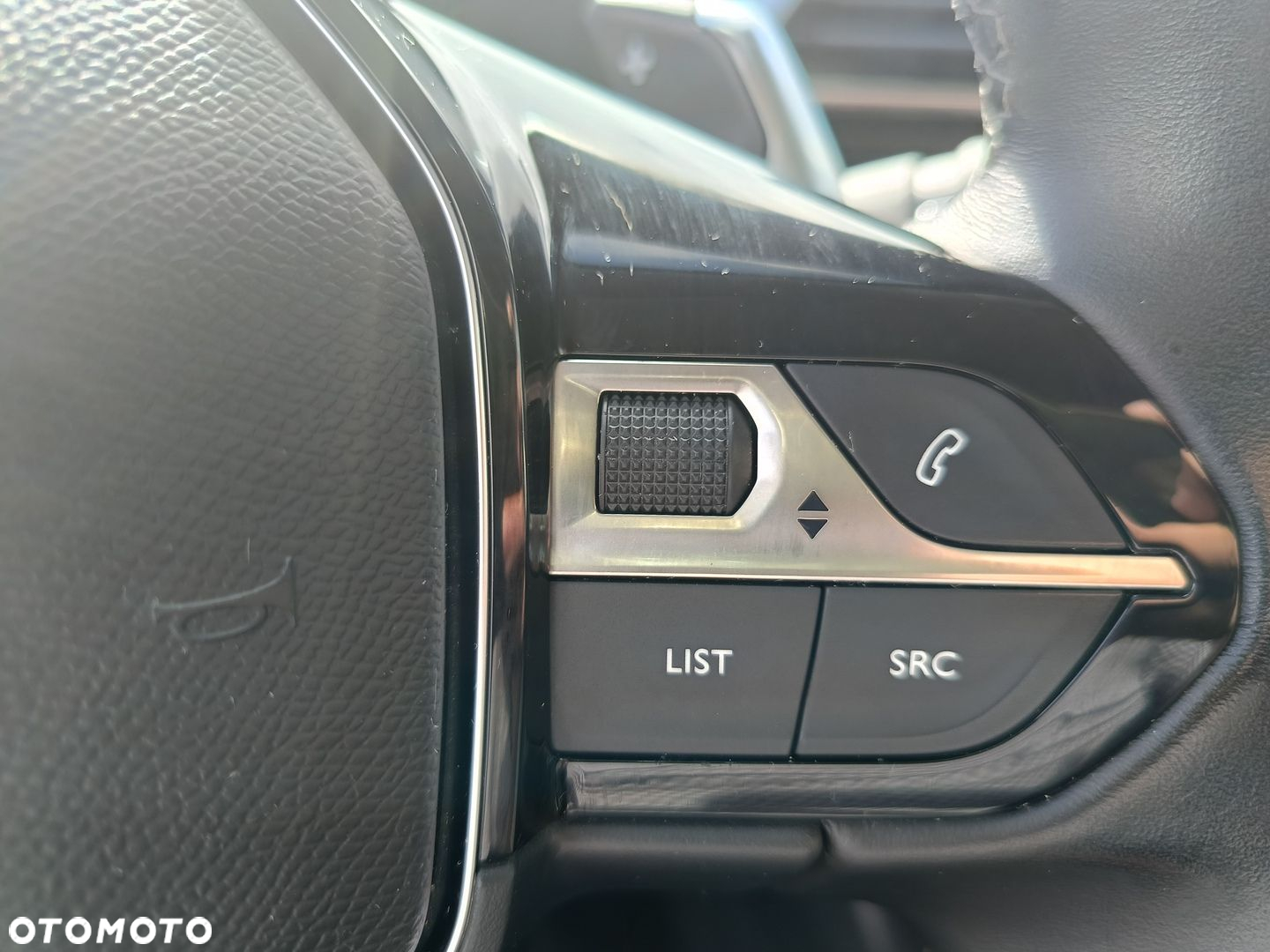 Peugeot 5008 1.5 BlueHDI Allure S&S EAT8 - 15