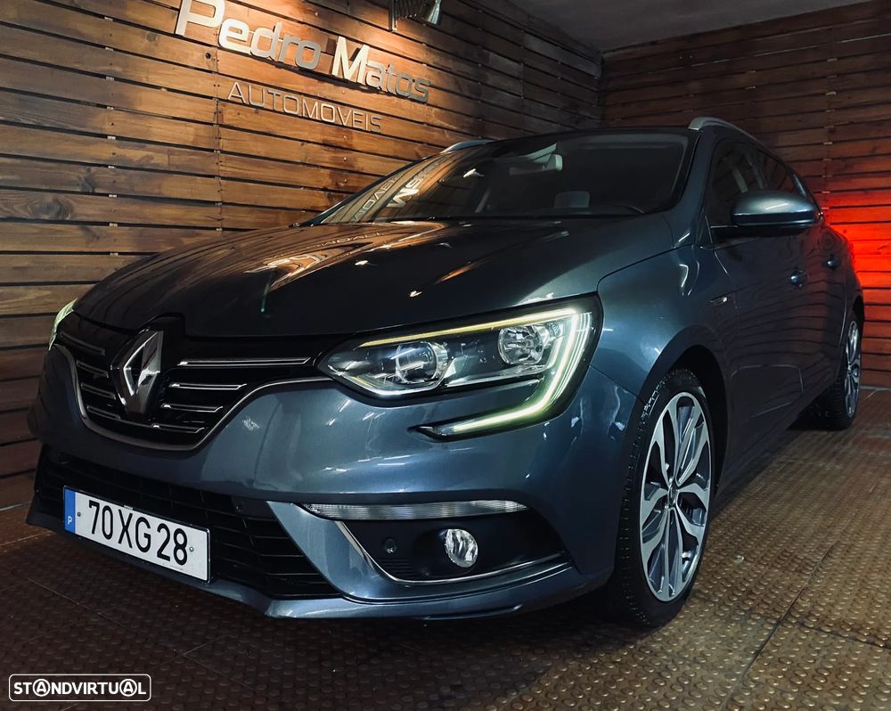 Renault Mégane Sport Tourer 1.5 Blue dCi Bose Edition EDC - 1