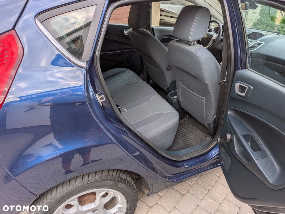 Ford Fiesta 1.25 Titanium EU5 - 19