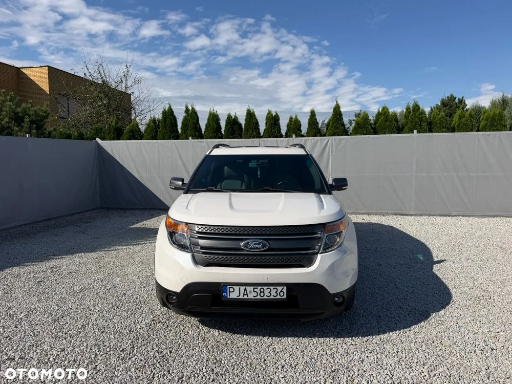 Ford Explorer - 8