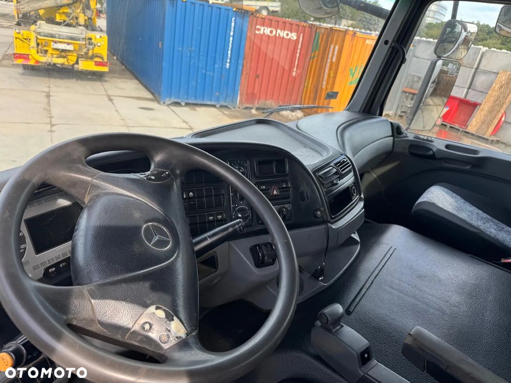 Mercedes-Benz ACTROS - 5