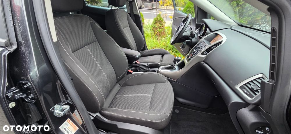 Opel Astra 2.0 CDTI DPF Automatik Design Edition - 33