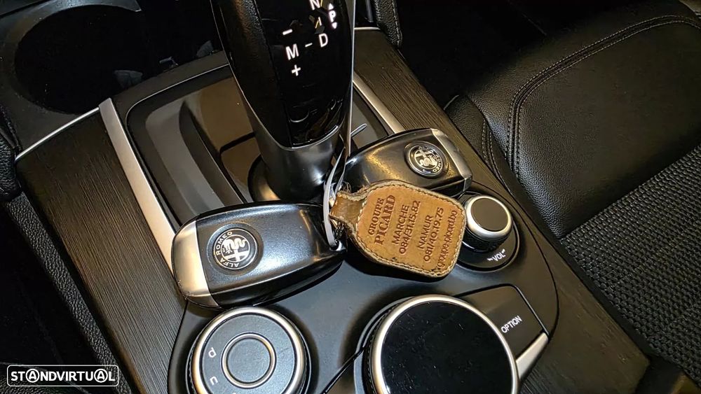 Alfa Romeo Stelvio 2.2 D Super AT8 - 41