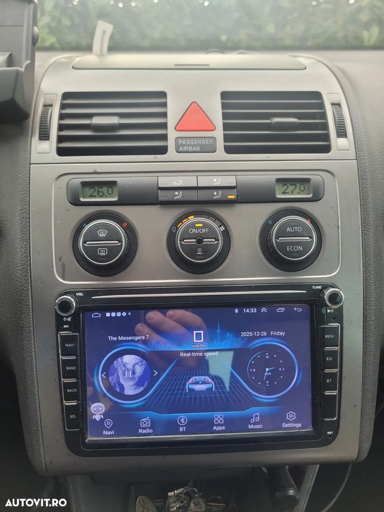 Volkswagen Touran 2.0 TDI DPF Highline - 11