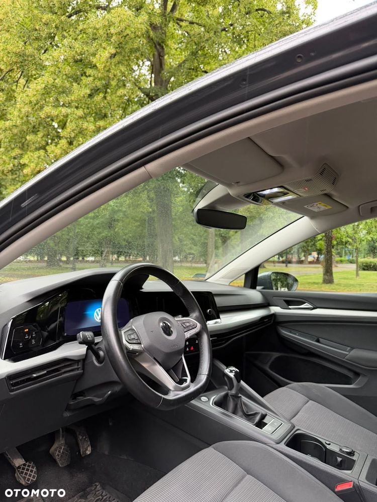 Volkswagen Golf - 18