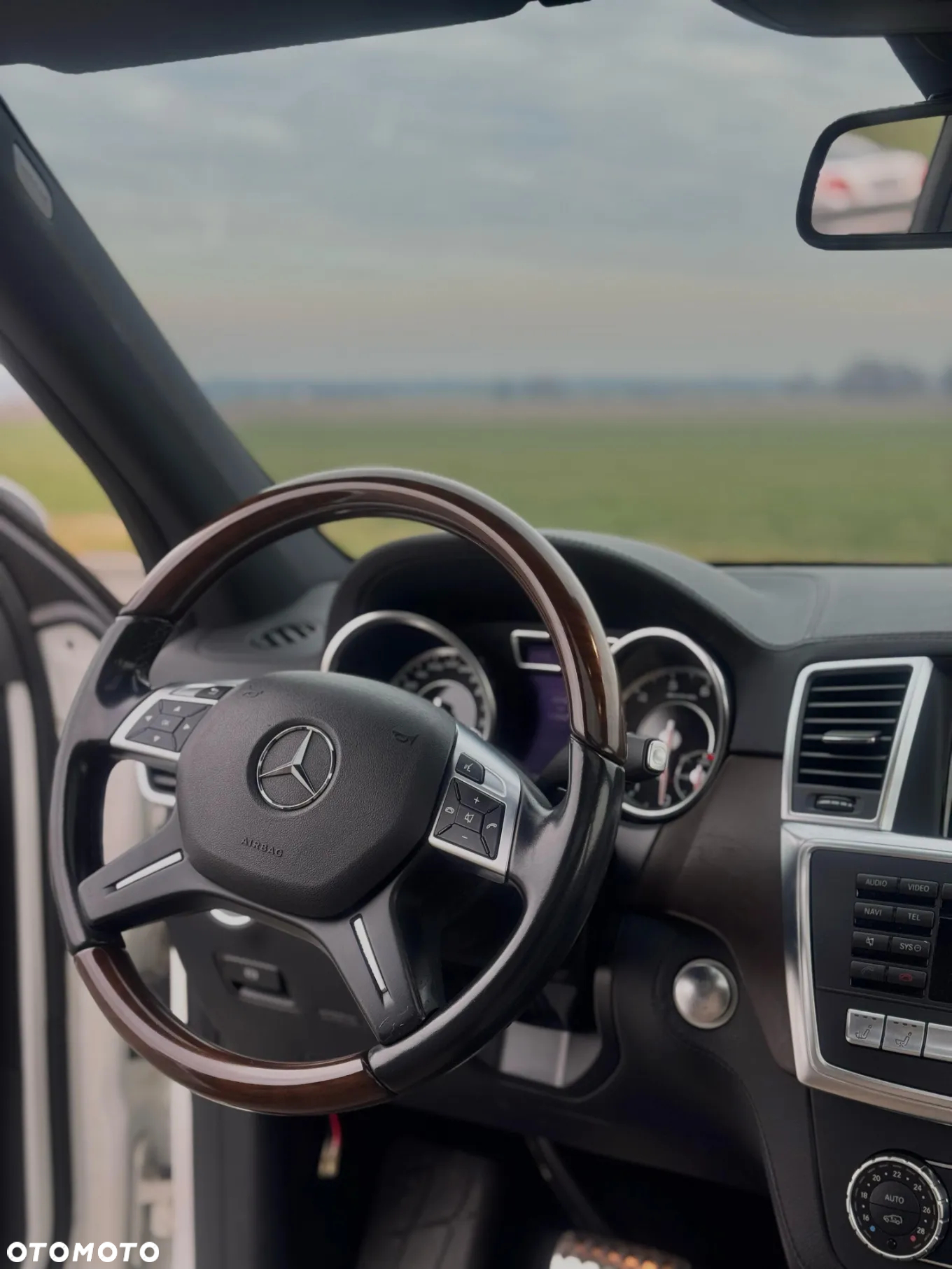 Mercedes-Benz GL 63 AMG 4Matic AMG Speedshift Plus 7G-TRONIC - 18