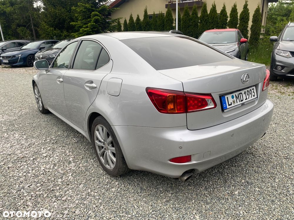 Lexus IS 250 Prestige - 4