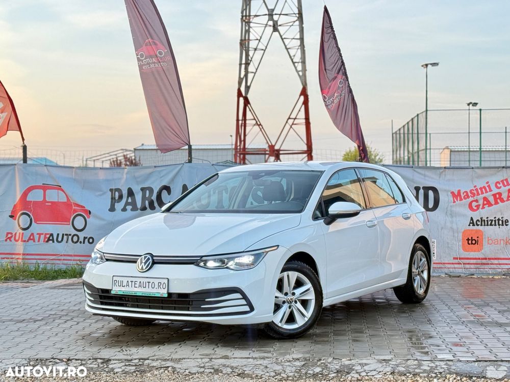 Volkswagen Golf 1.5 eTSI ACT DSG MHEV Style - 3