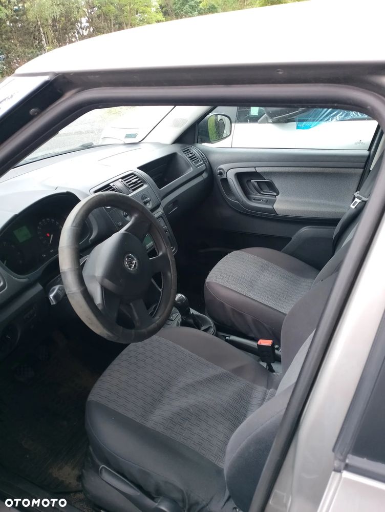 Skoda Fabia - 3