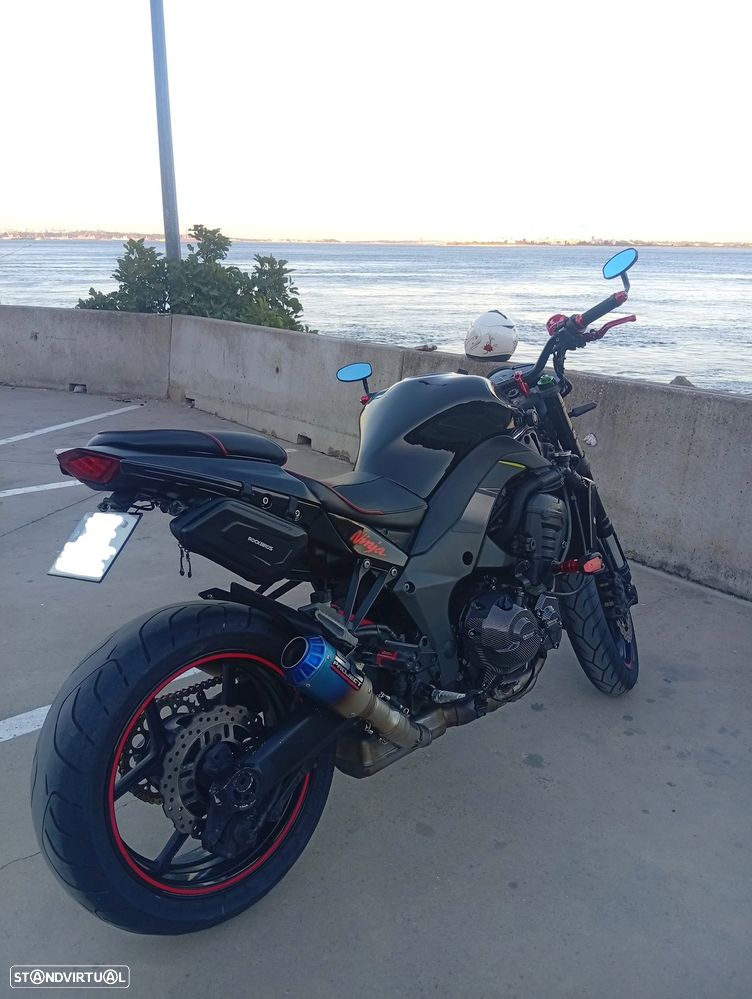 Kawasaki Z 1000SX - 1