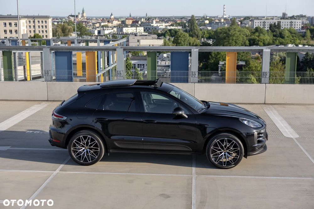 Porsche Macan - 2