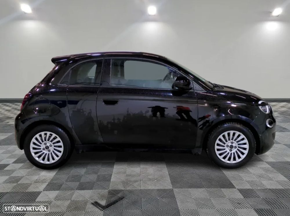 Fiat 500e 3 + 1 42 kWh - 4