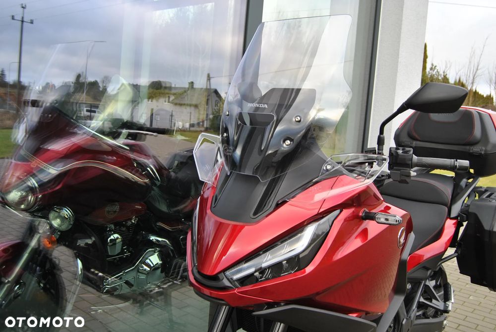 Honda NT - 6