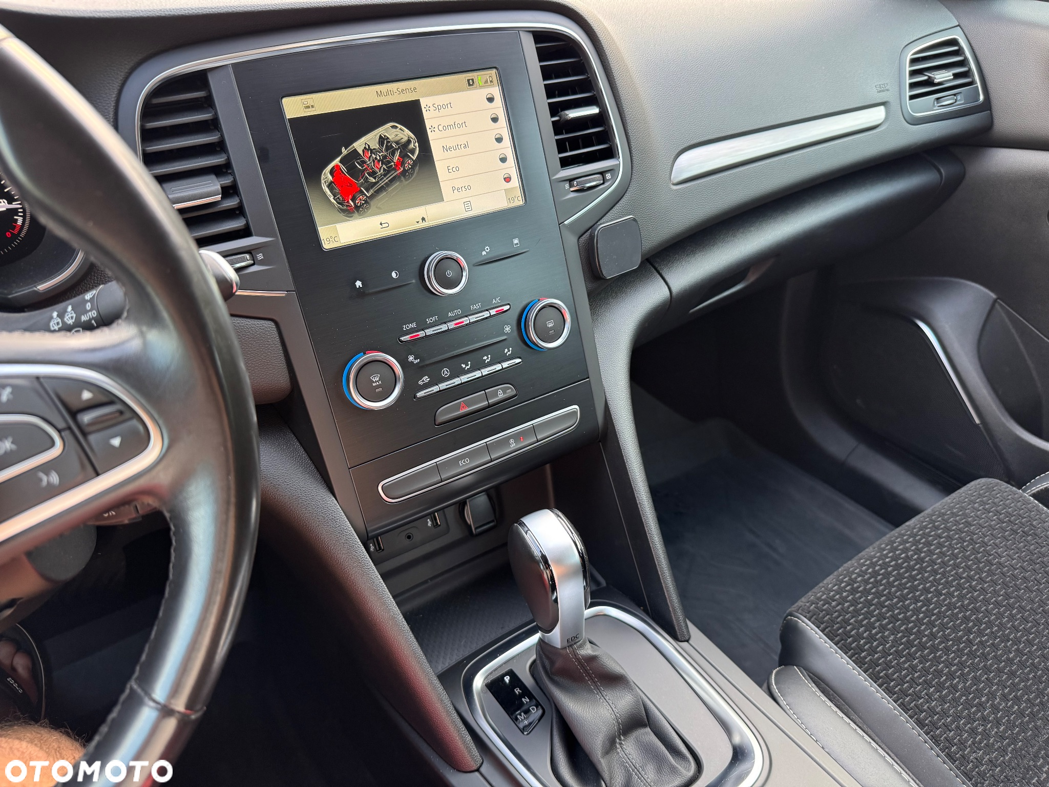 Renault Megane 1.7 Blue dCi Intens EDC - 15