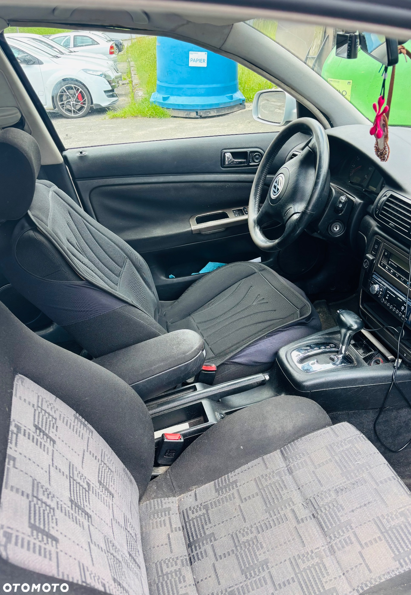 Volkswagen Passat - 8