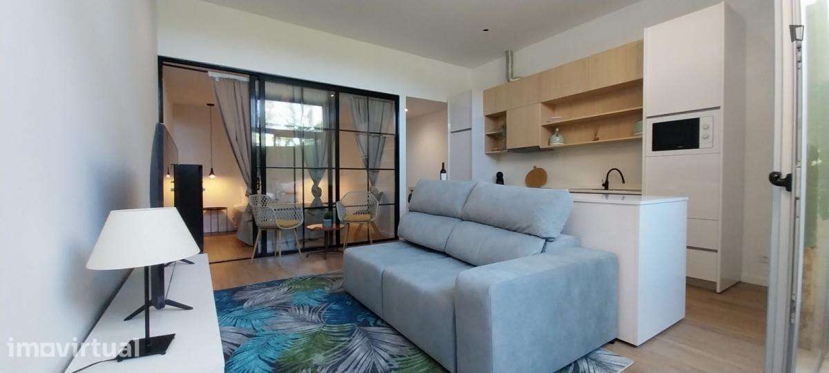 Apartamento com 1 quartos - localizado em Portimao - Grande imagem: 2/11