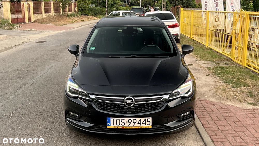 Opel Astra 1.4 T Dynamic S&S - 11