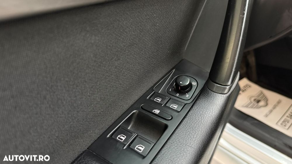 Volkswagen Passat 1.6 TDI BlueMotion - 24