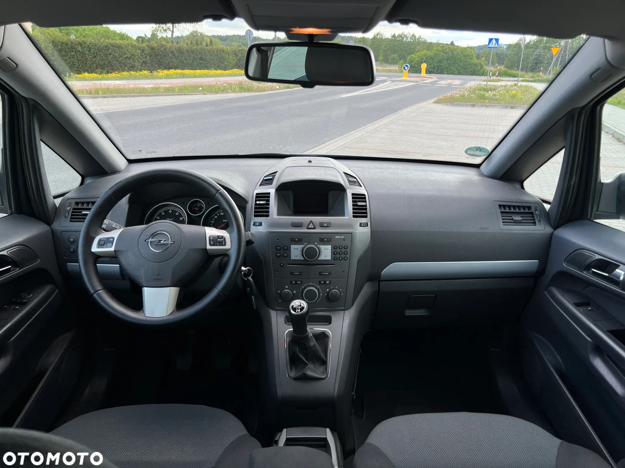 Opel Zafira 1.8 Elegance - 9