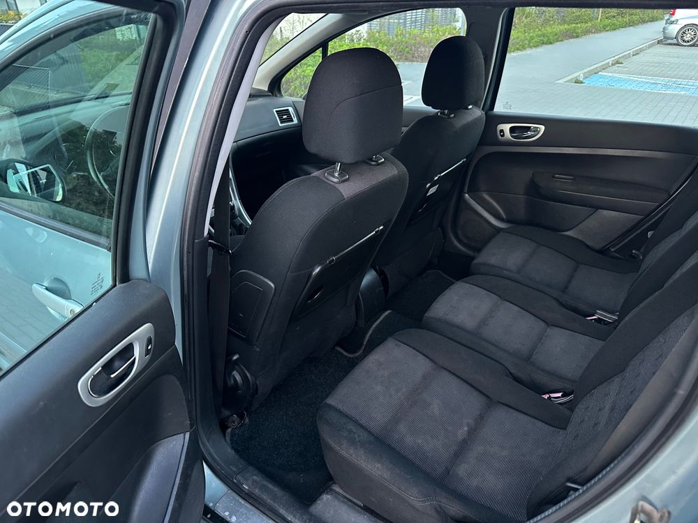 Peugeot 307 SW 110 Premium - 8