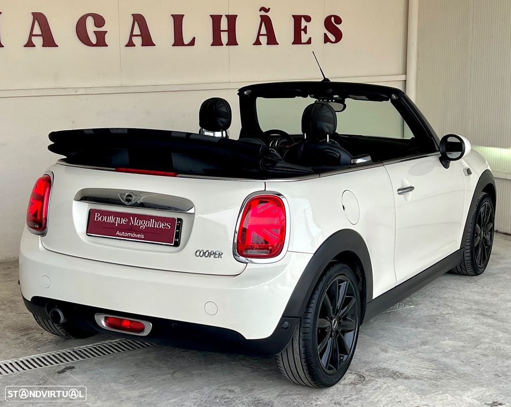 MINI Cabrio Cooper Auto. Yours - 11