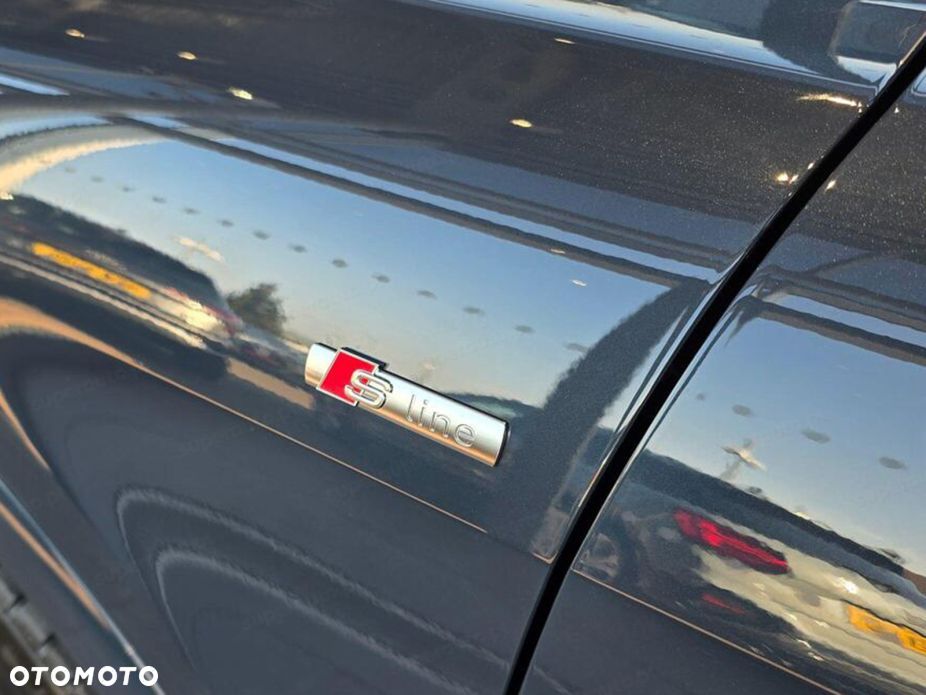 Audi Q4 Sportback e-tron - 12