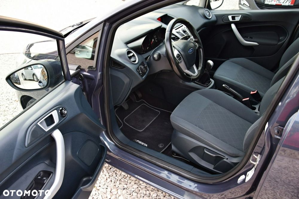 Ford Fiesta - 7