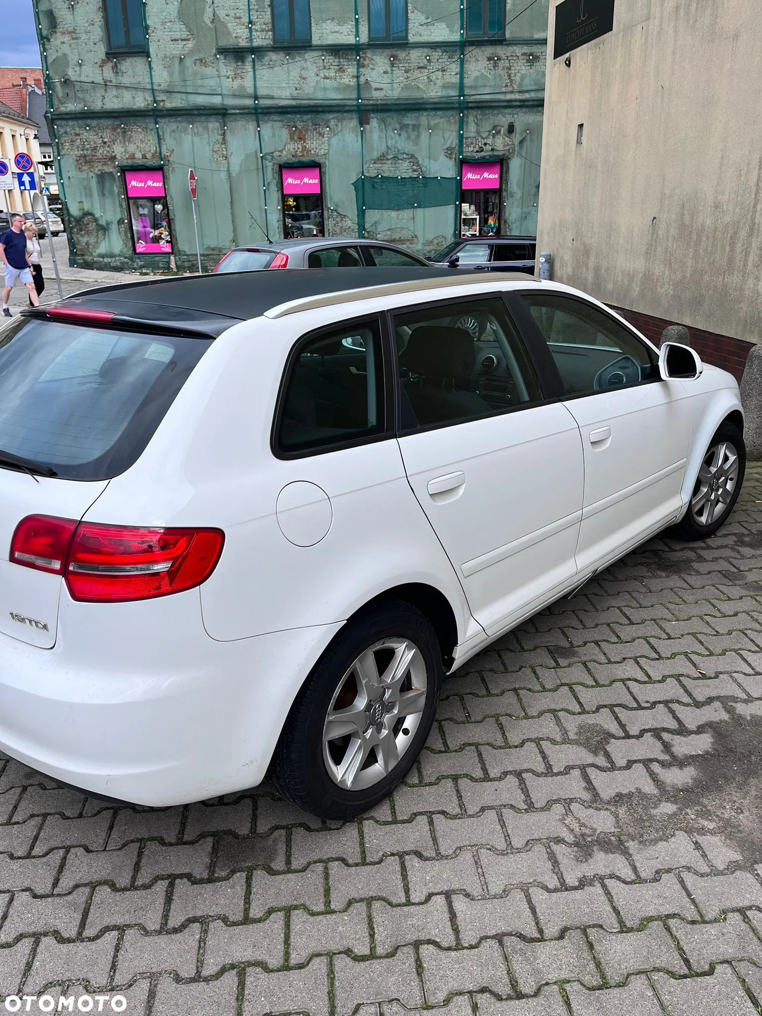 Audi A3 1.9 TDI DPF Attraction - 4
