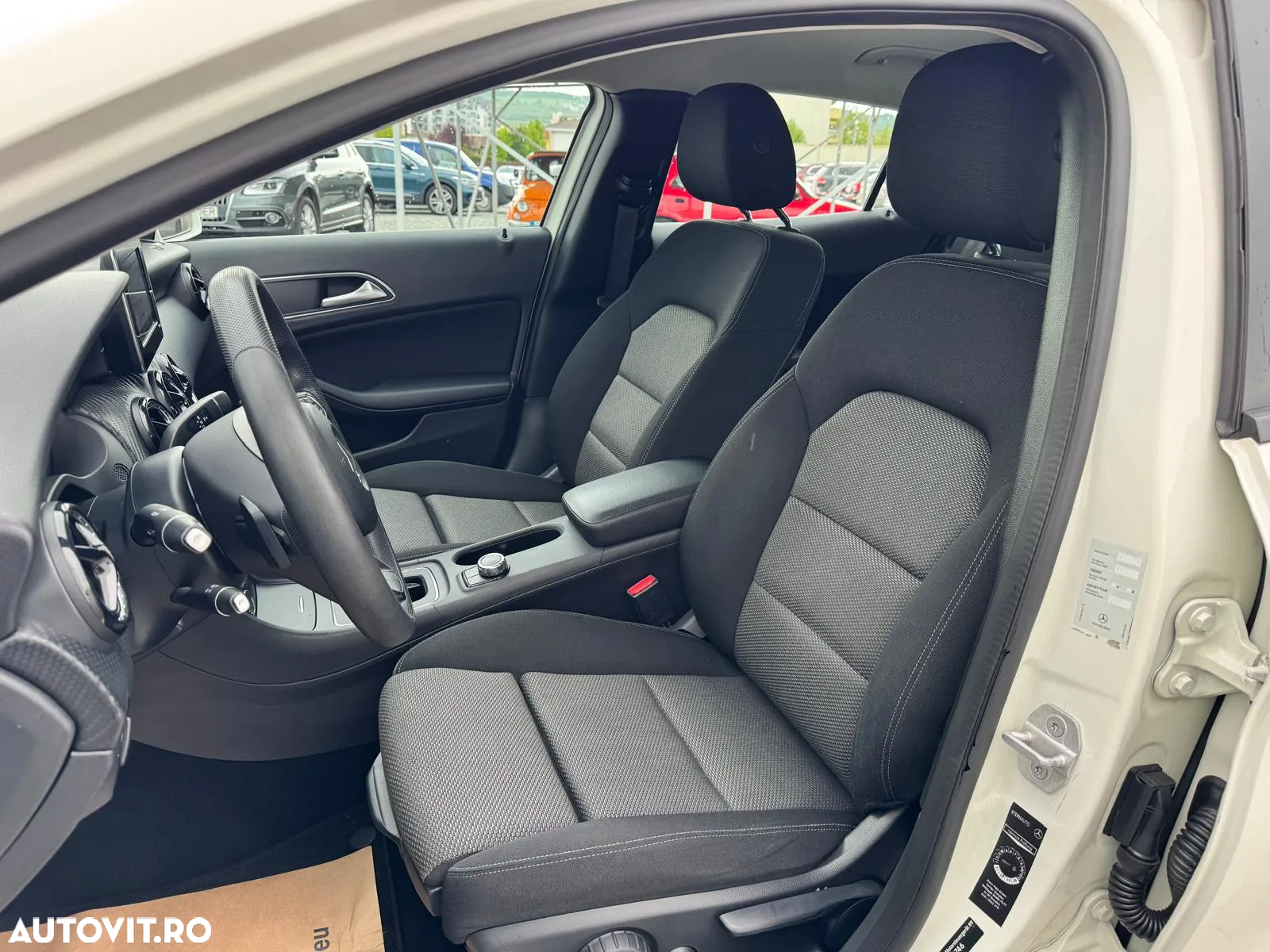 Mercedes-Benz GLA 200 d 4MATIC Aut. - 22