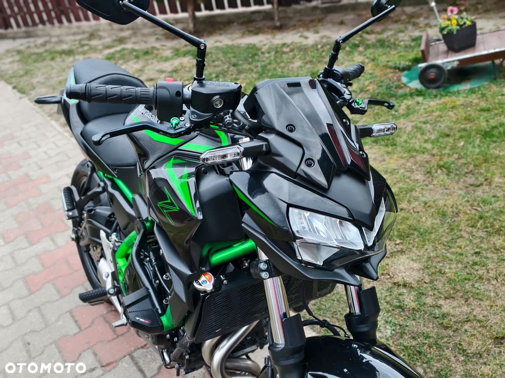 Kawasaki Z 650 - 12