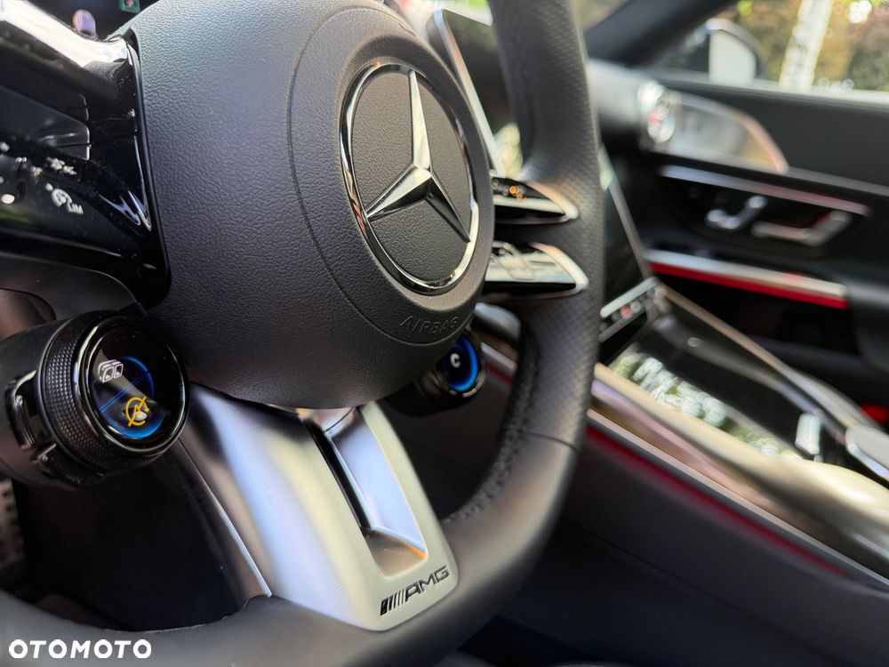 Mercedes-Benz AMG GT - 18