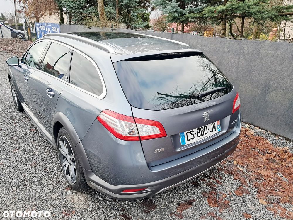 Peugeot 508 RXH Hybrid4 - 29