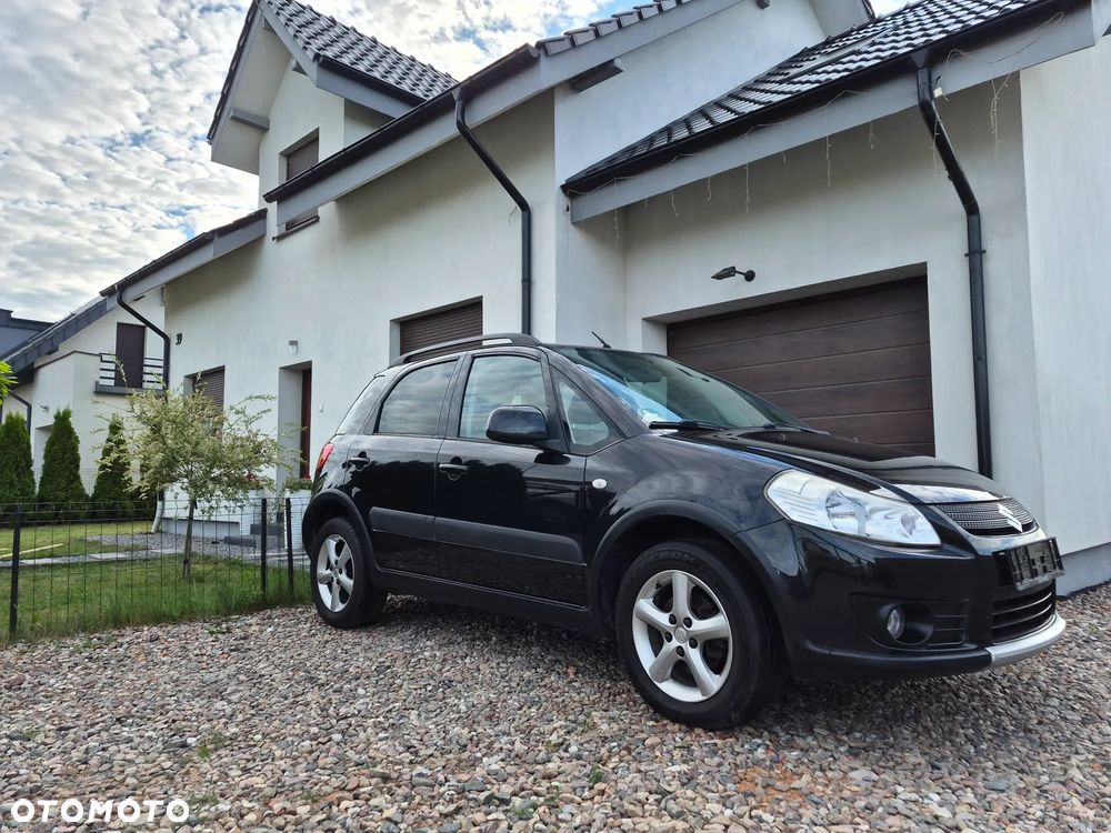 Suzuki SX4 1.6 VVT 4x4 Comfort - 4