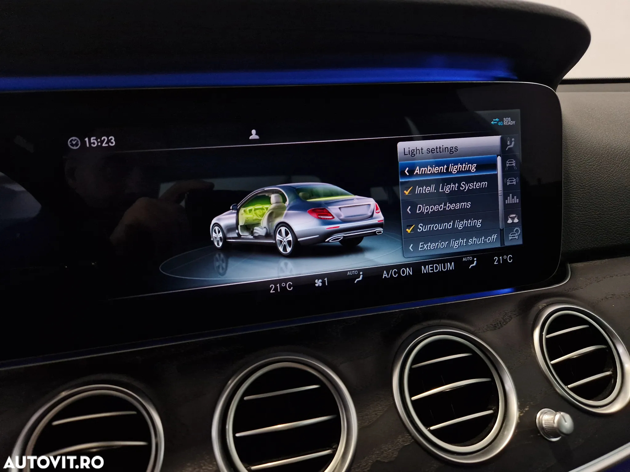 Mercedes-Benz E 450 4MATIC Aut. - 27