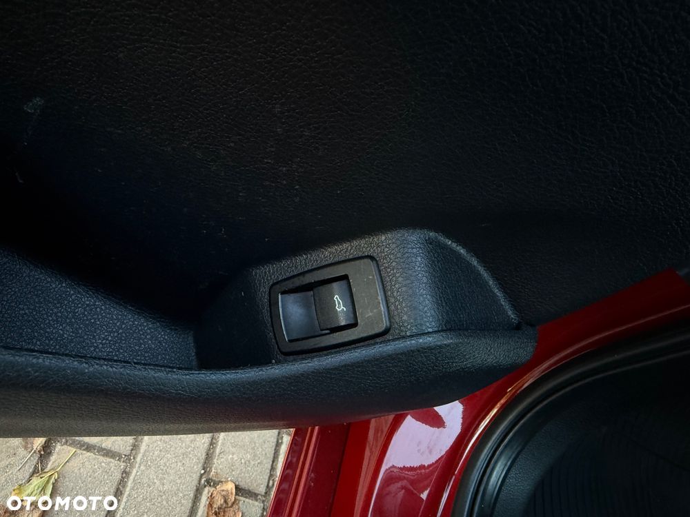 BMW Seria 2 218i Sport Line - 12