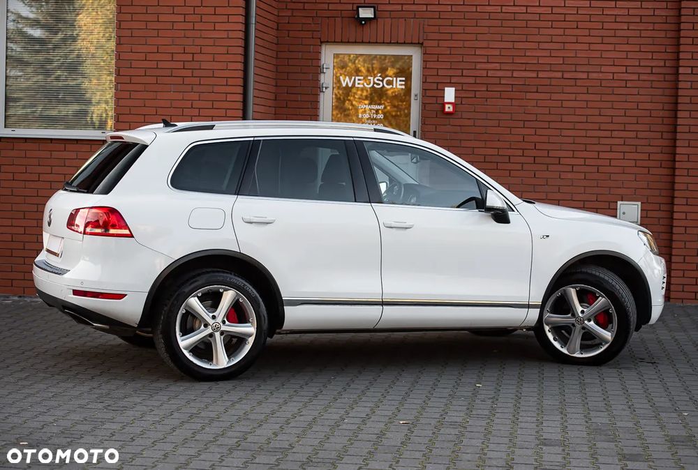 Volkswagen Touareg 3.0 V6 TDI SCR Blue Motion DPF Automatik Executive Edition - 14