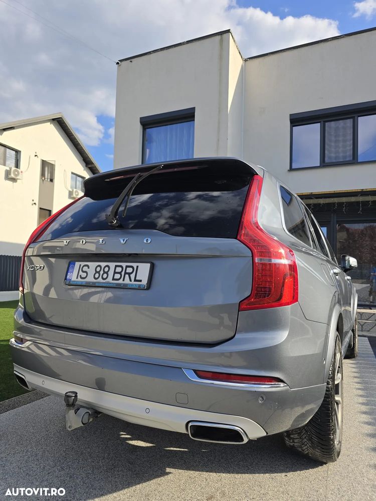 Volvo XC 90 D5 AWD Geartronic Inscription - 3