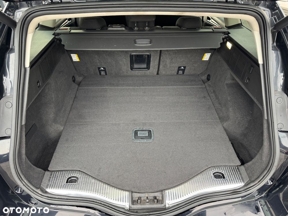 Ford Mondeo 2.0 TDCi Titanium 4WD PowerShift - 38