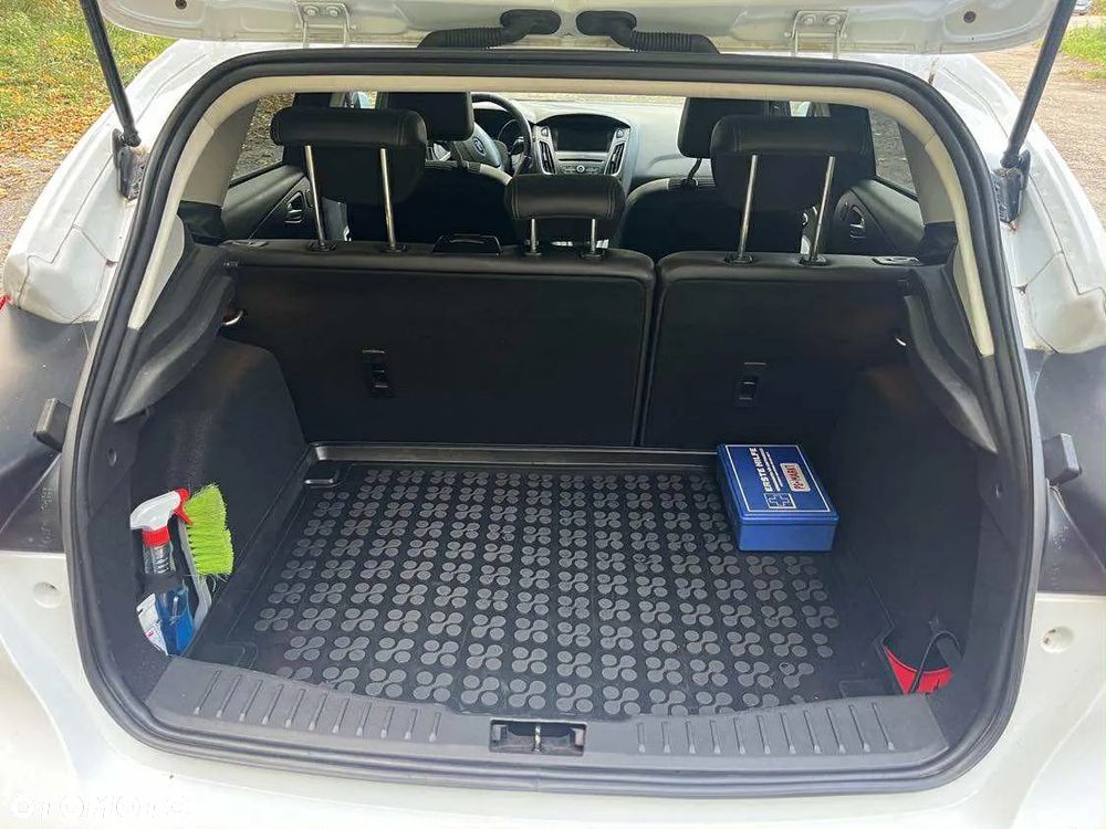 Ford Focus 1.0 EcoBoost ST-Line ASS - 15