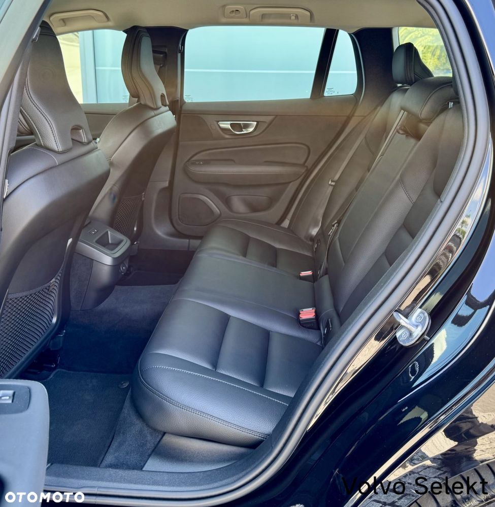 Volvo V60 - 15
