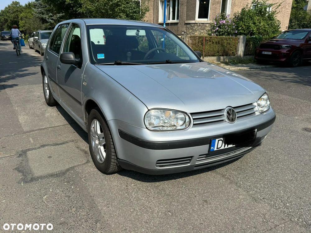 Volkswagen Golf 1.9 TDI Basis - 2