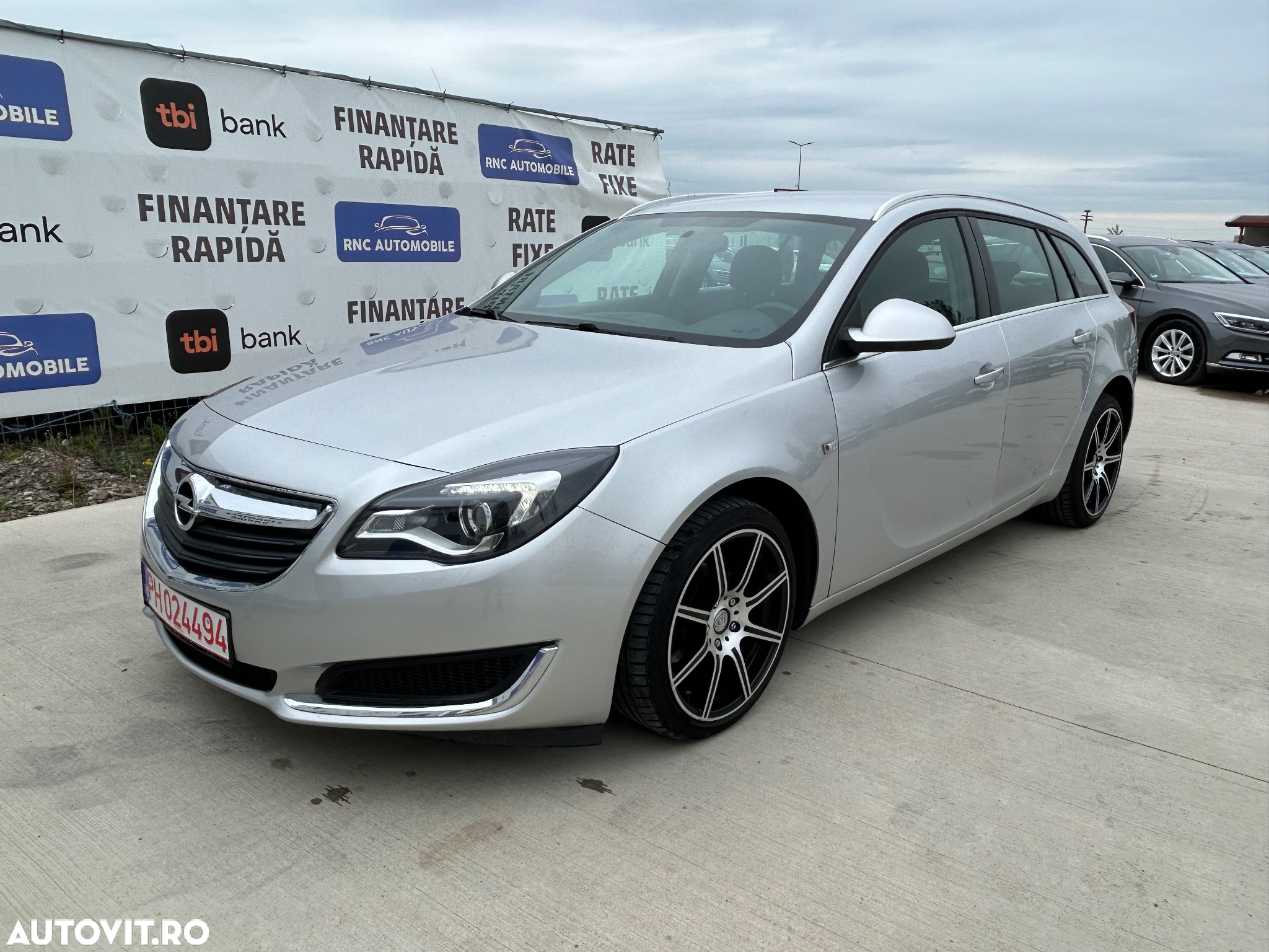 Opel Insignia - 2