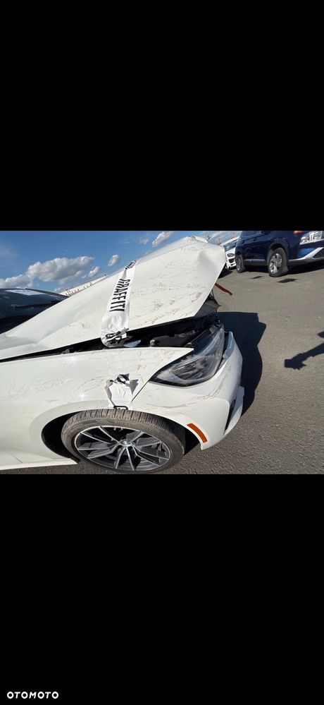 BMW Seria 3 330i xDrive Sport Line - 22
