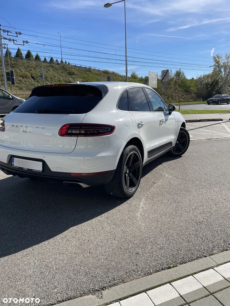 Porsche Macan Standard - 3