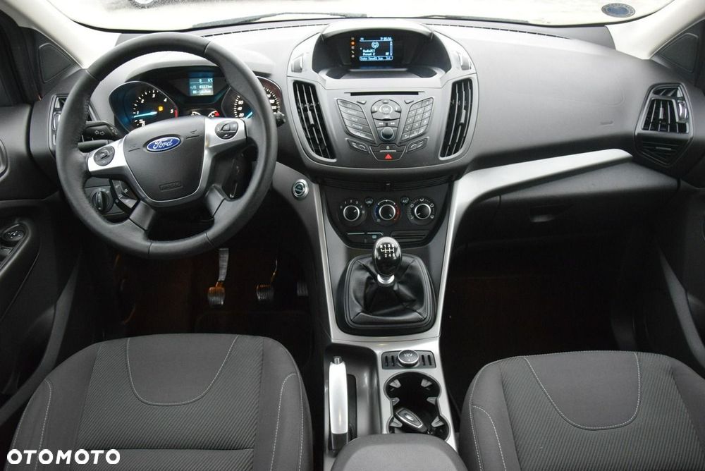 Ford Kuga 2.0 TDCi 2x4 Trend - 23
