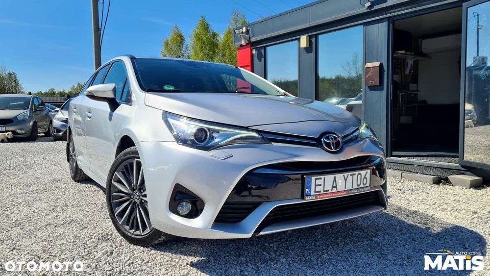 Toyota Avensis - 27