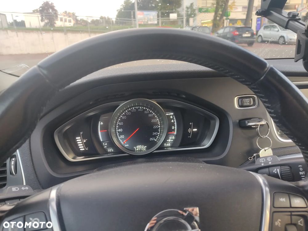 Volvo V40 T3 Drive-E Ocean Race - 10